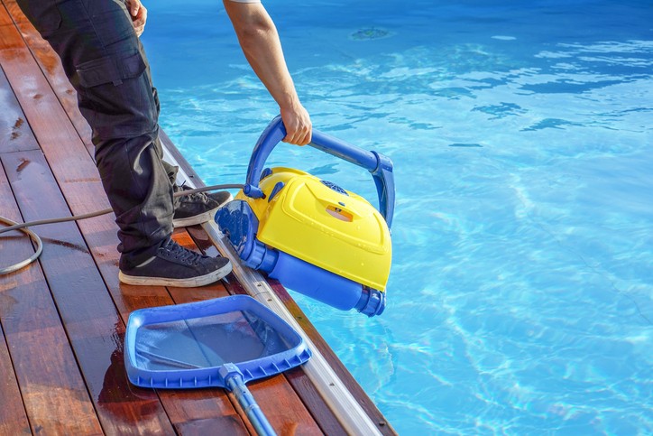 pool service phoenix