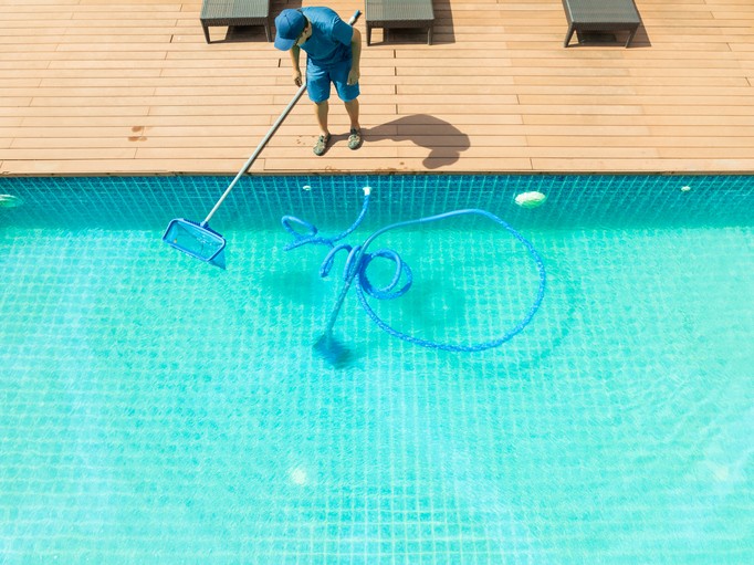 pool skim, brush and vacuum